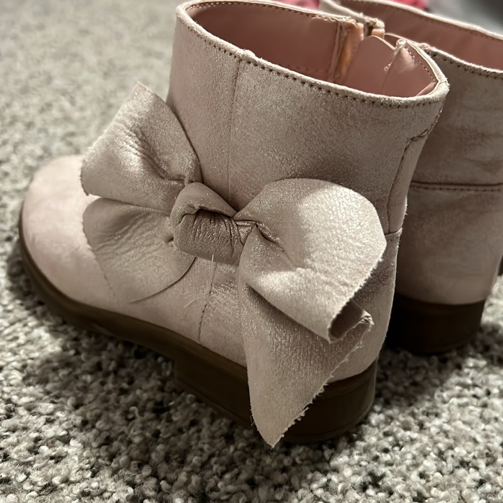 Pink Stride Rite Bootie with Bow - Picture 6 of 6